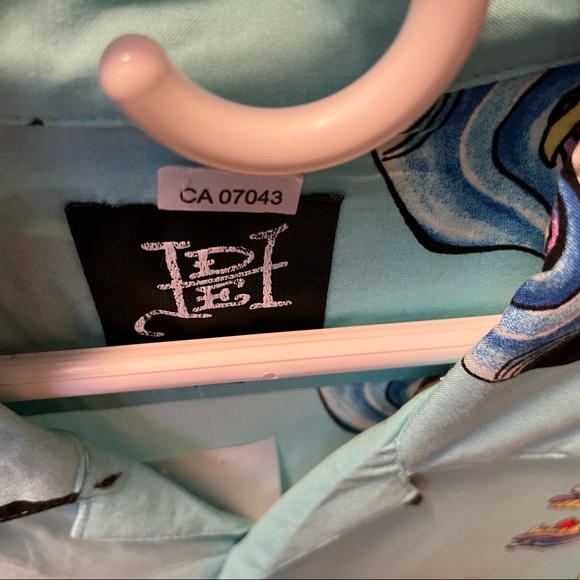 Ed Hardy outstanding  new shirt NWT - Picture 8 of 10